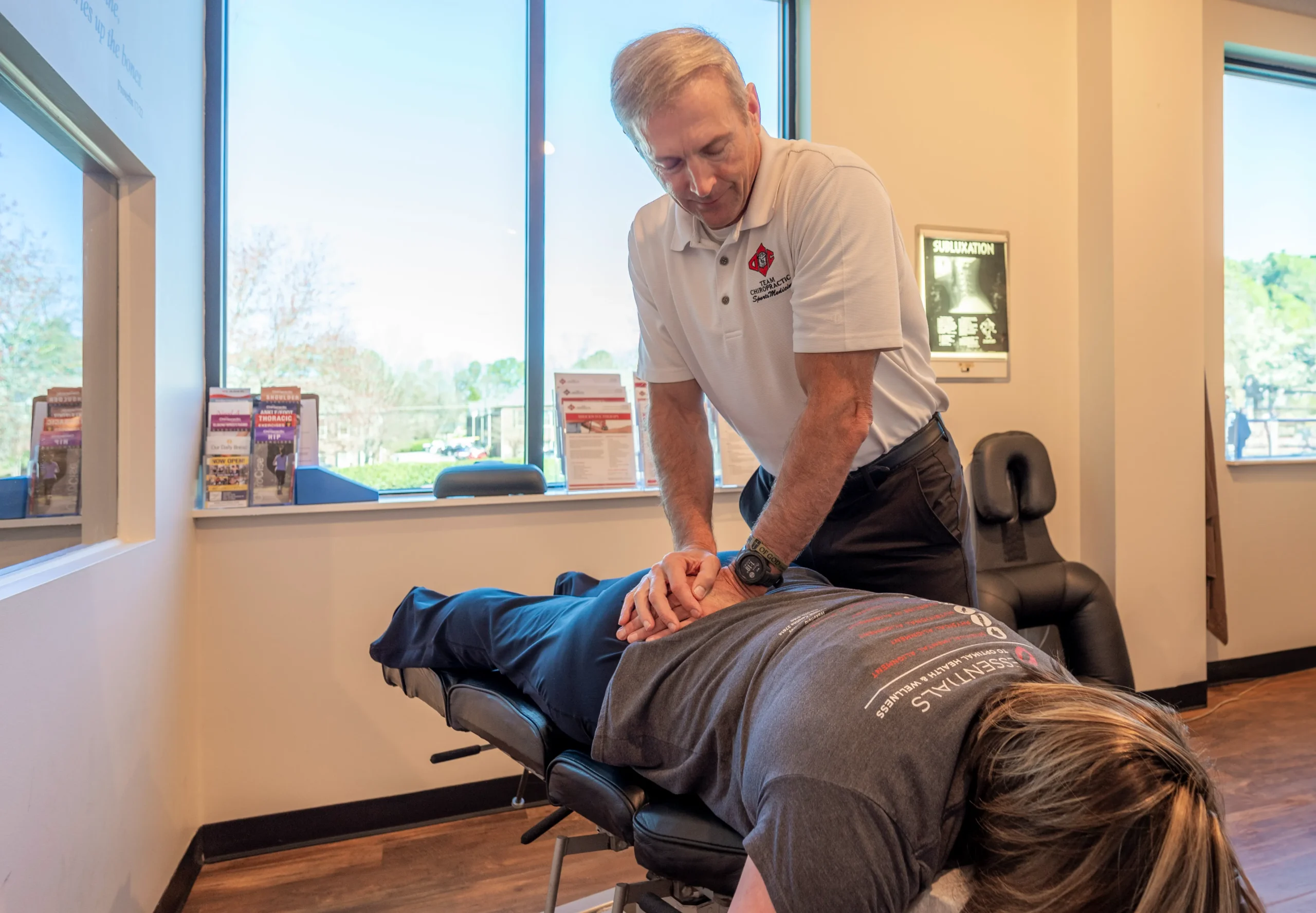 natural remedies for sciatica chiropractic adjustments spinal decompression faqs sports injury